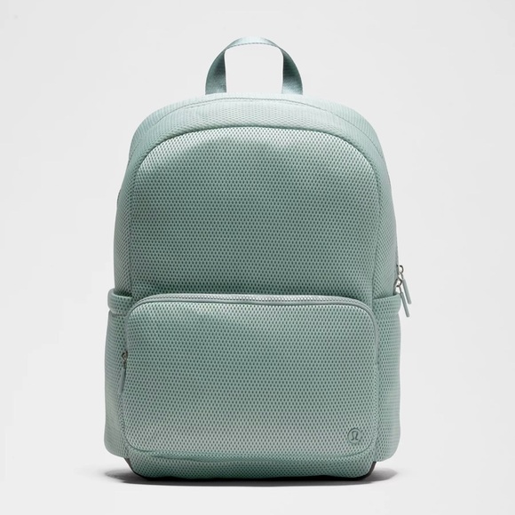 Lululemon Everywhere, Athletica Knit, Men’s Backpack 22L. - Picture 1 of 5